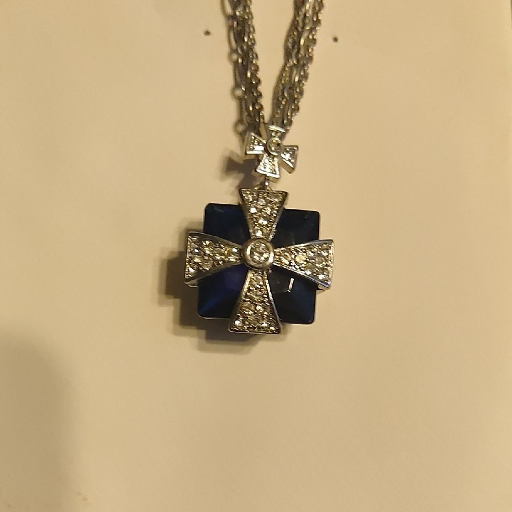 Great Necklace Made By Express 20" Adjustable